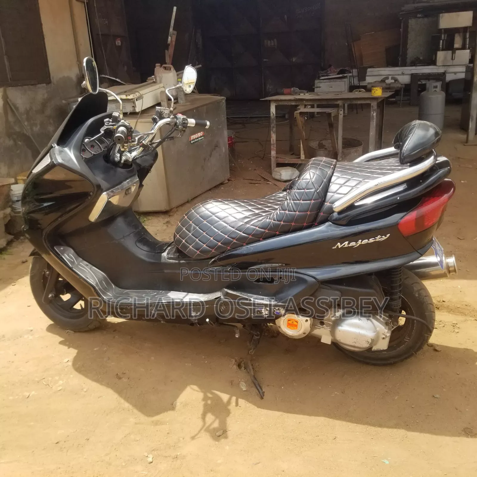 Yamaha Majesty 2018 Black