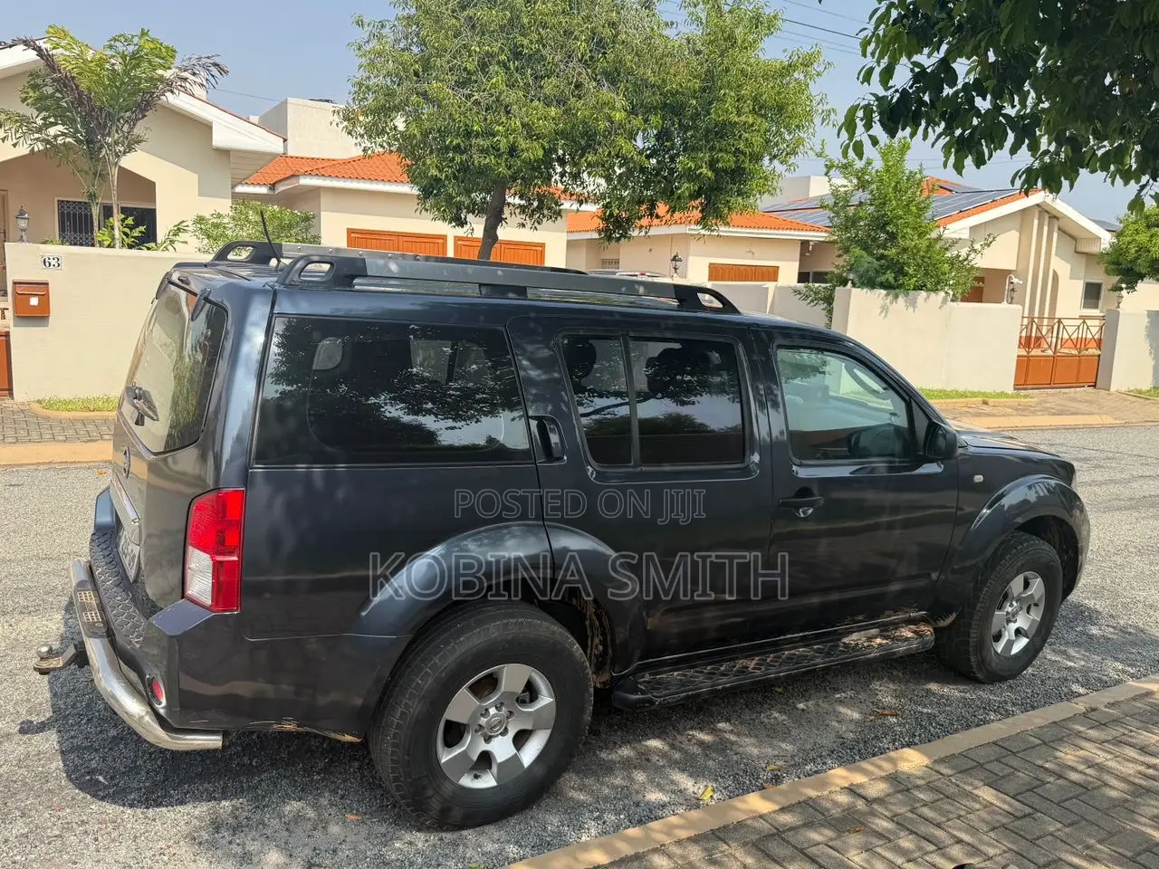 Nissan Pathfinder 2009 Black