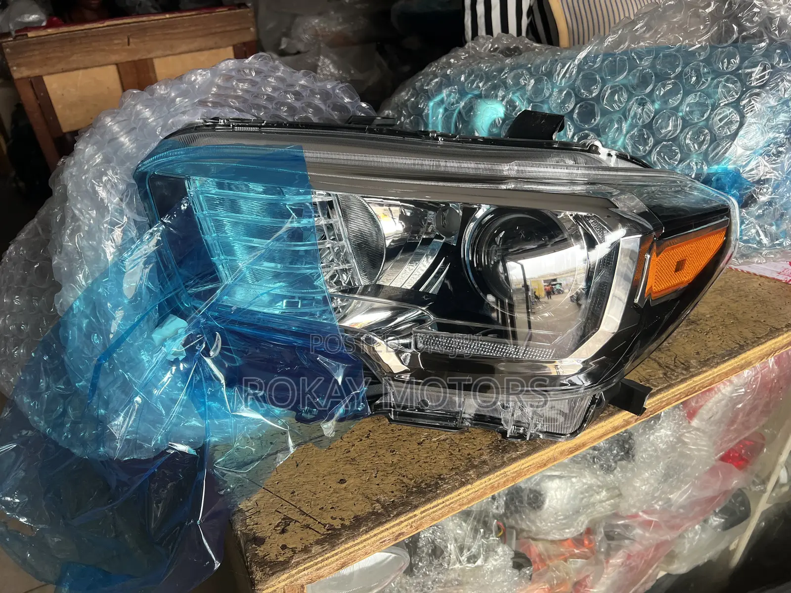 Tacoma 2016,2017,2018,2019,2020 Headlights Half Led