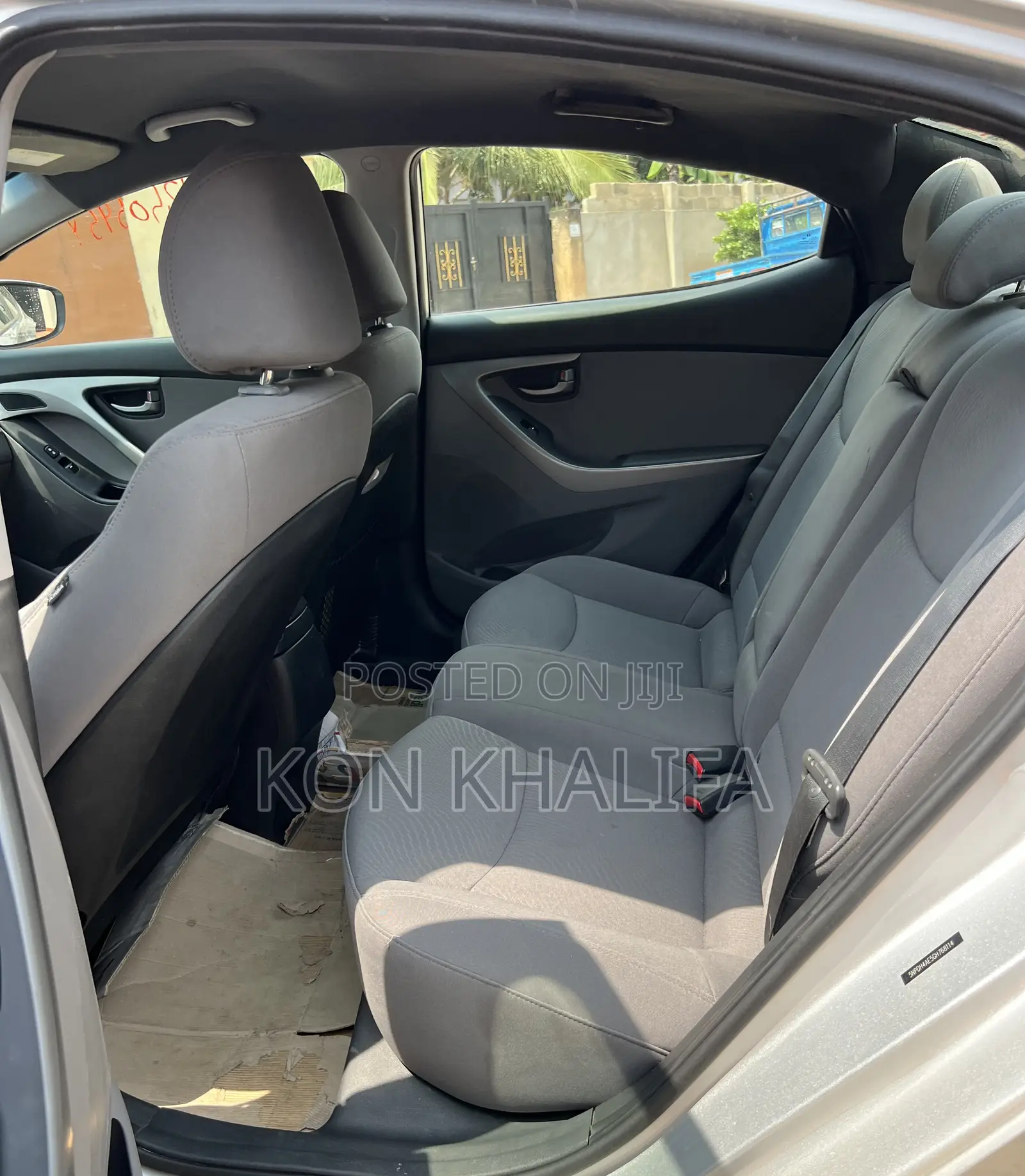 Hyundai Elantra 2016 Silver