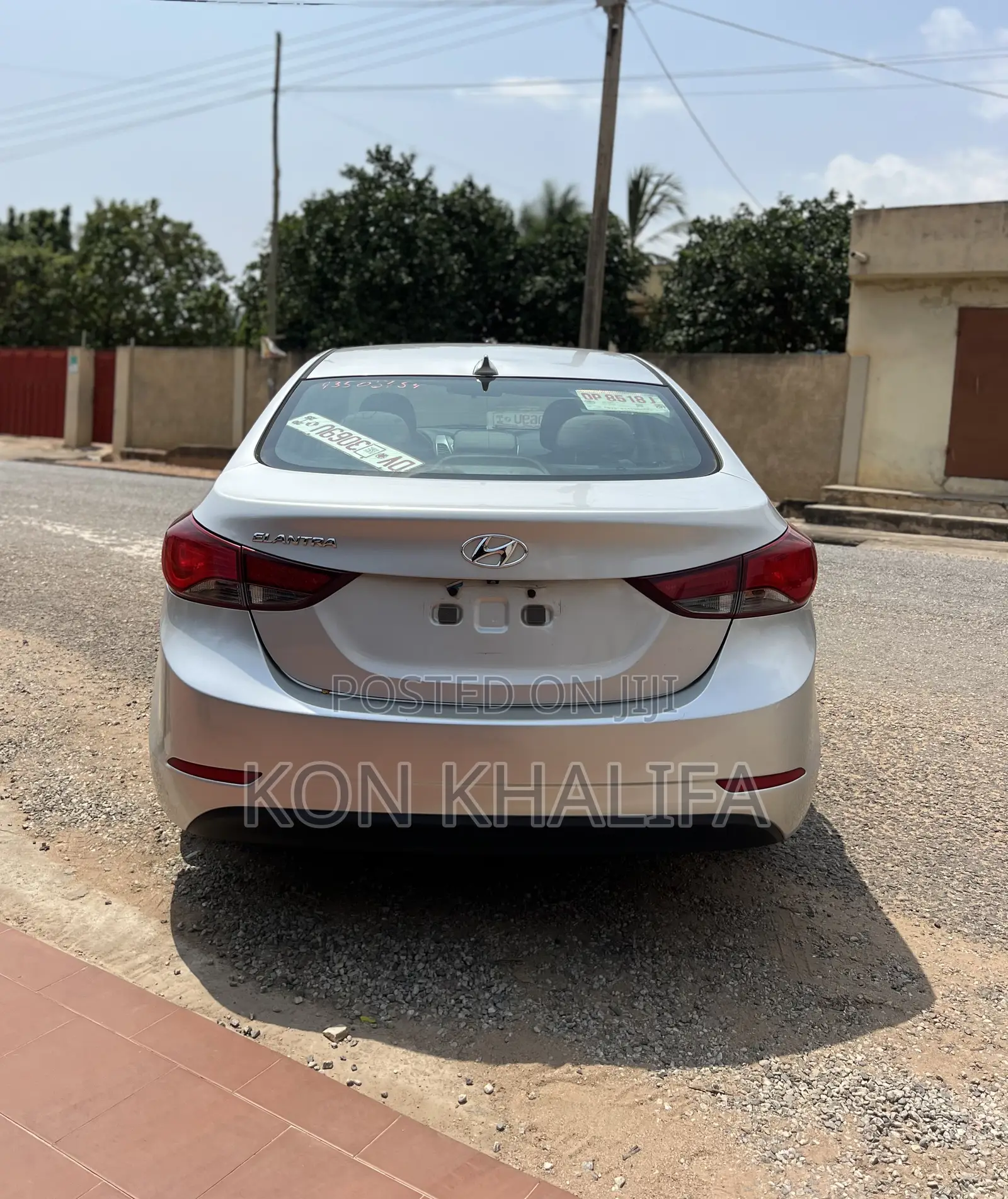 Hyundai Elantra 2016 Silver