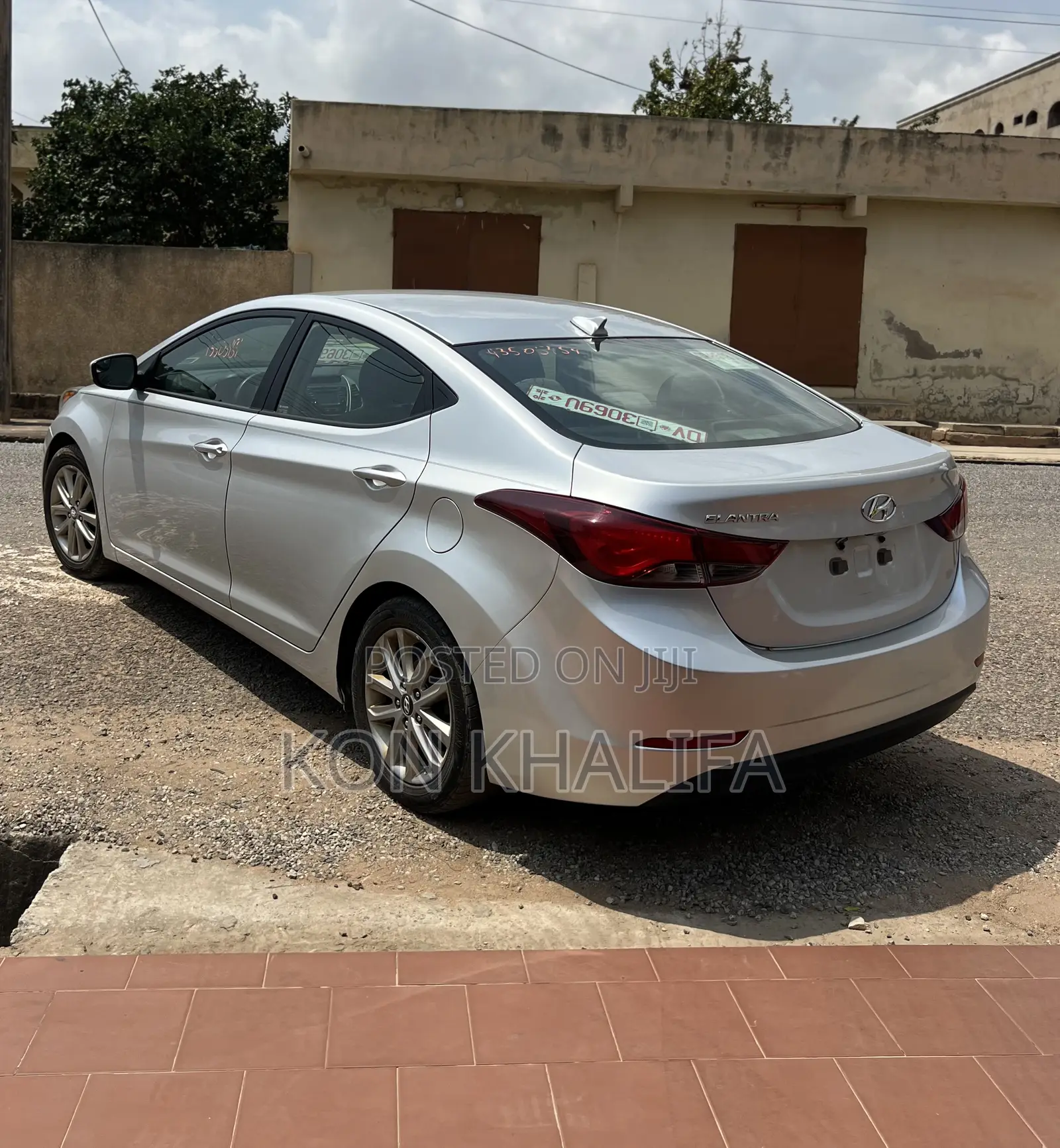 Hyundai Elantra 2016 Silver