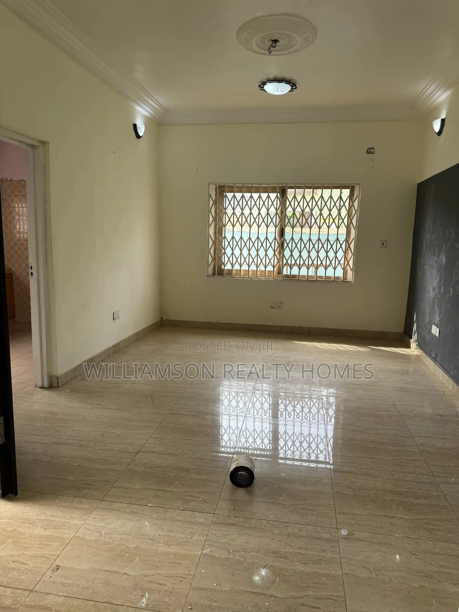2bdrm Apartment in Community 18 Area, Spintex for rent