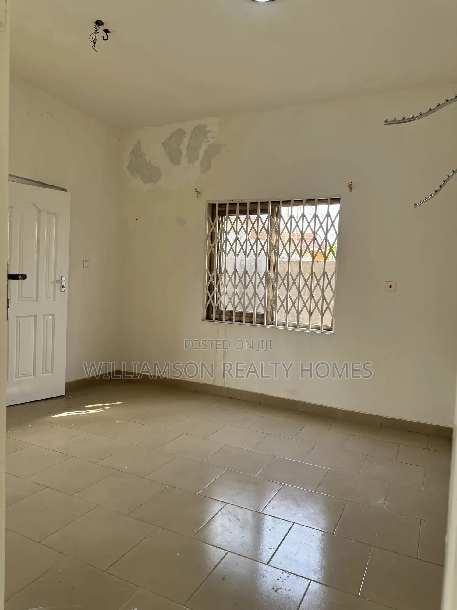 2bdrm Apartment in Community 18 Area, Spintex for rent