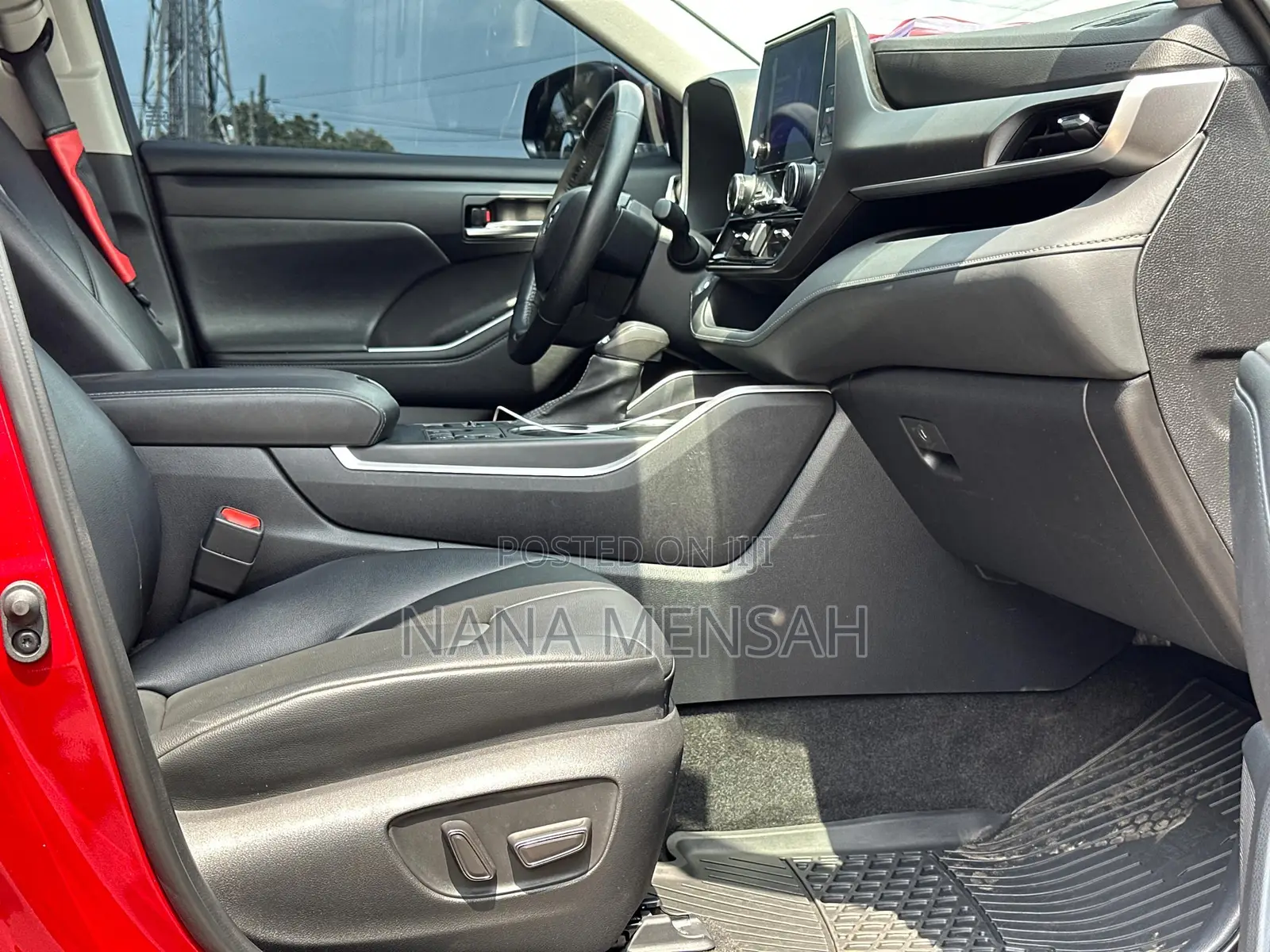 Toyota Highlander XLE AWD 2023 Burgundy