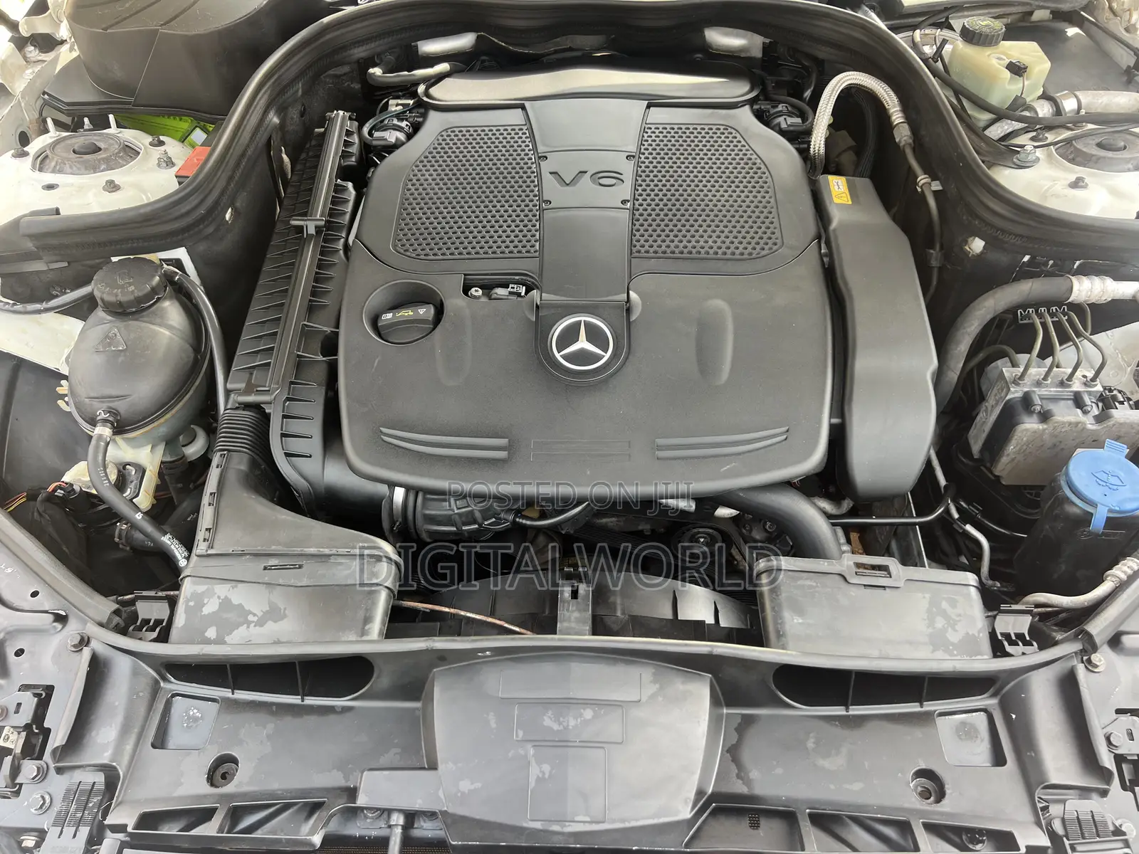 Mercedes-Benz E350 Base 4Matic Wagon AWD (3.5L 6cyl 7A) 2014 White