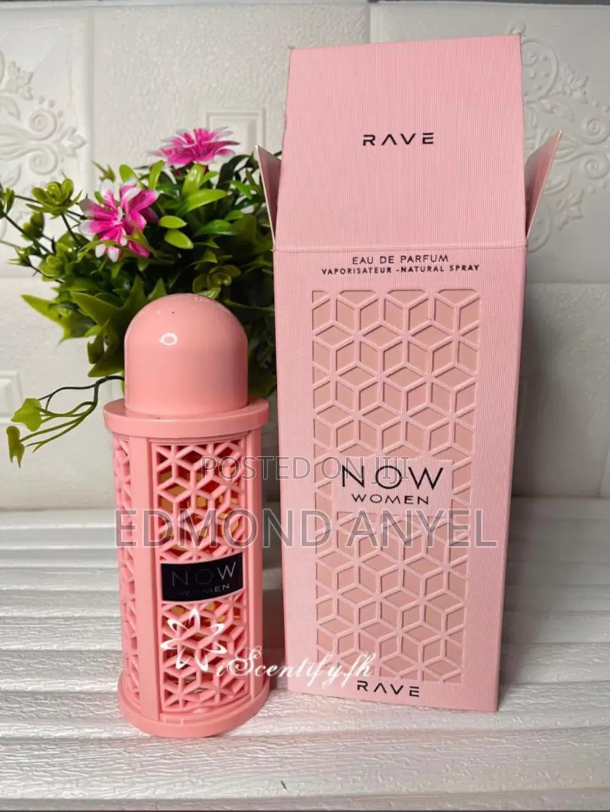 Quality Men and Women Perfumes Fragrances