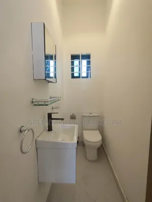2bdrm Townhouse / Terrace in Adjiringanor, East Legon for rent