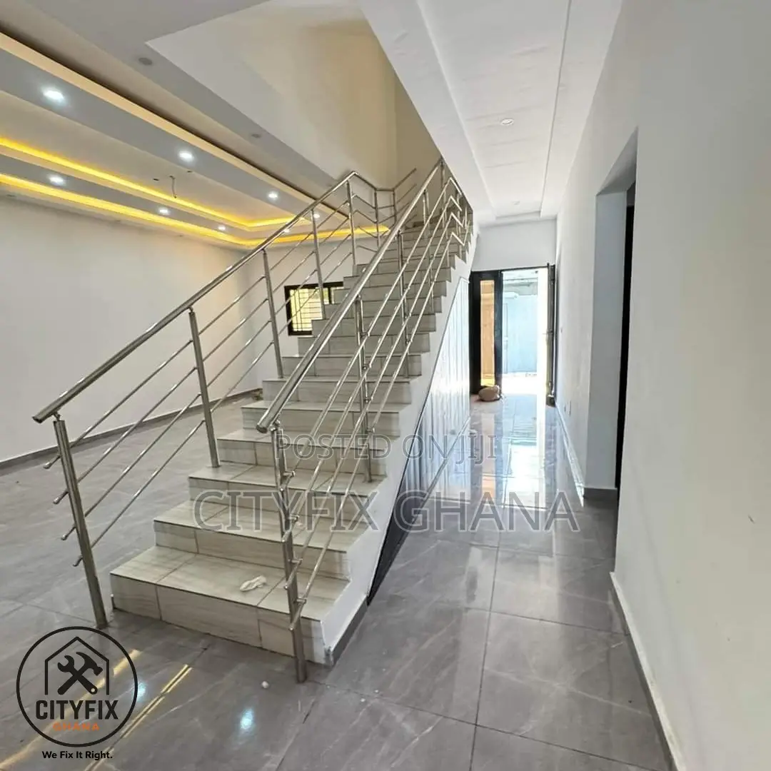 Pop Ceiling Painting – Neat and Quality Work