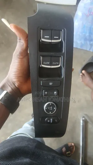 CRV 24 Door Switch