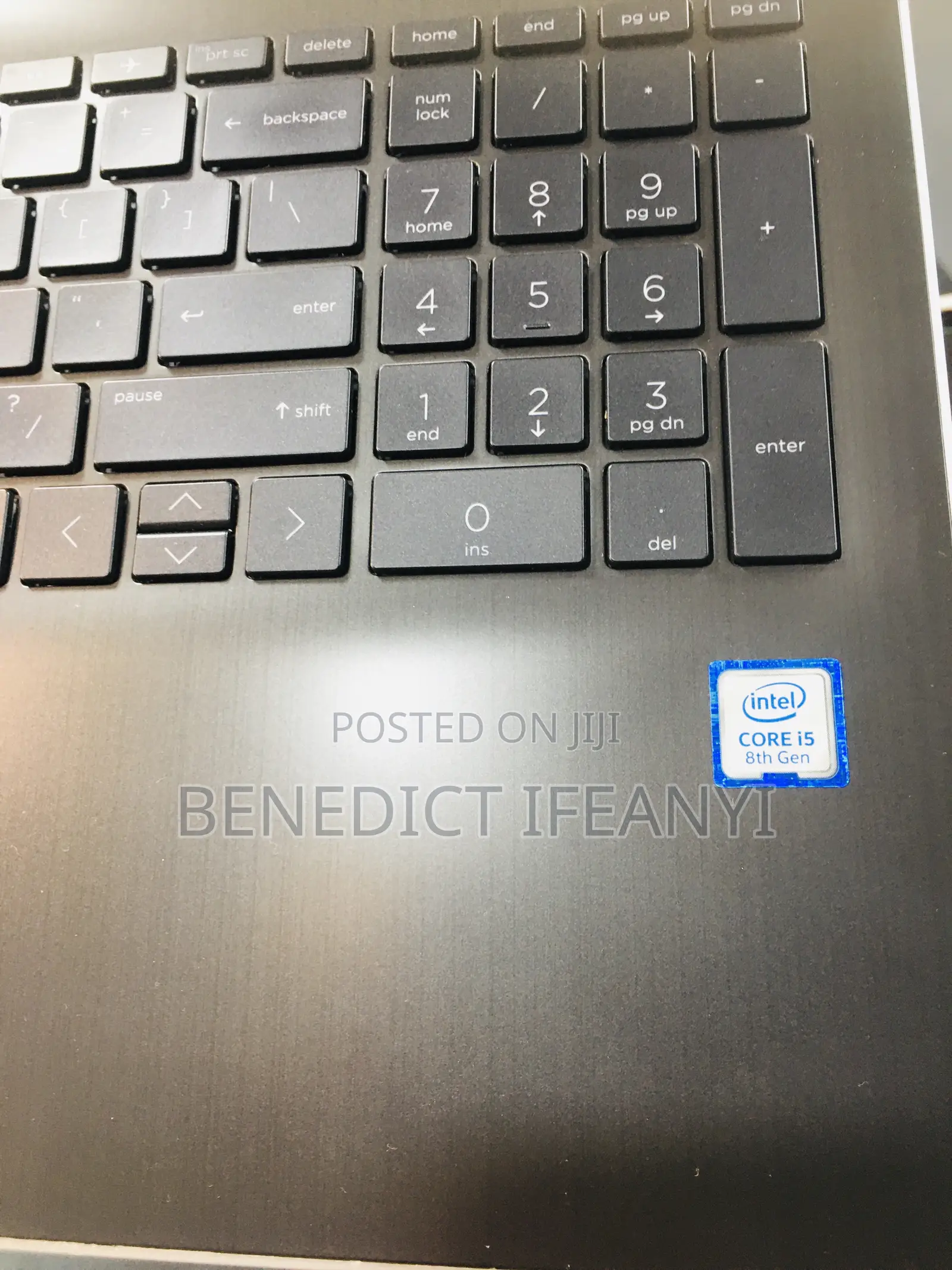 Laptop HP 15-Dy1031wm 8GB Intel Core I5 SSD 256GB