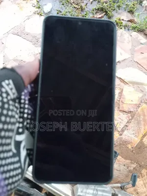 Samsung Galaxy A06 128 GB Gray
