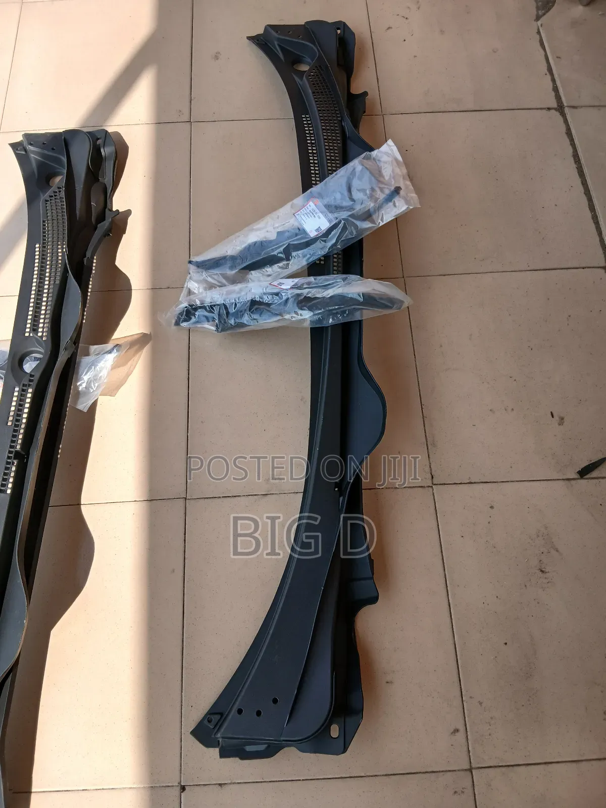 Honda Civic 2016 Wiper Panel Brand Complete