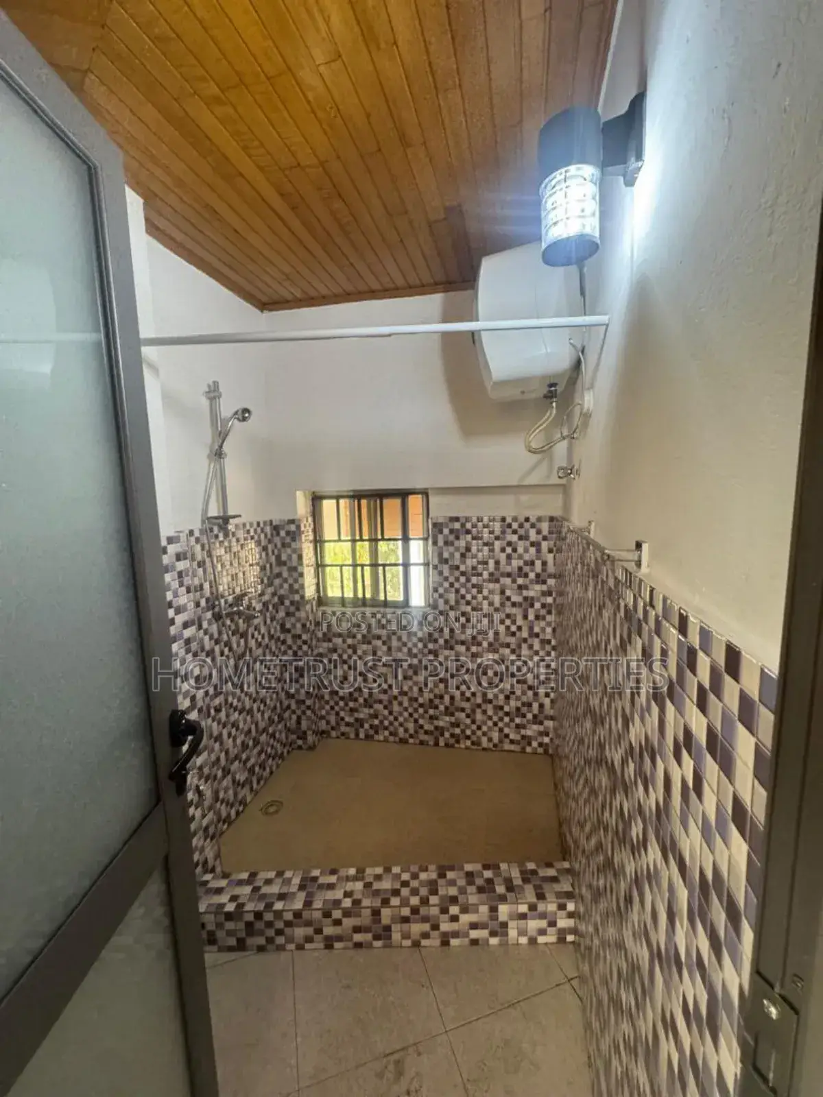 5bdrm House in Hometrust Properties, Abelemkpe for rent