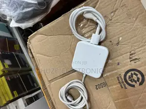 Genuine Apple iMac 24-Inch 143w Power Supply Adapter