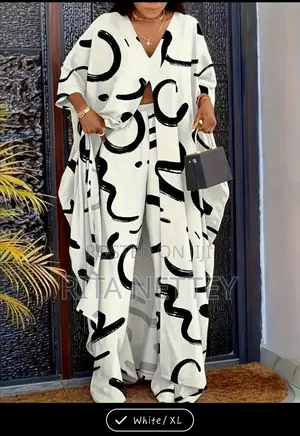 Directional 2pcs Set With Abstract Print