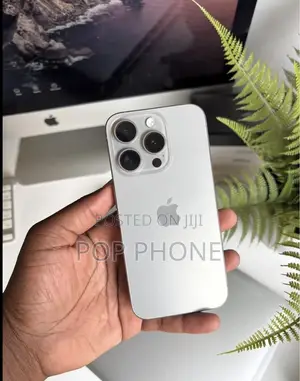 Apple iPhone 15 Pro 128 GB Silver