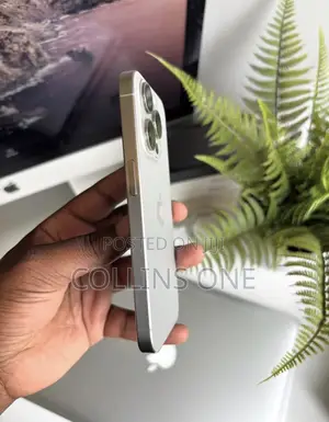 Apple iPhone 15 Pro 128 GB Silver