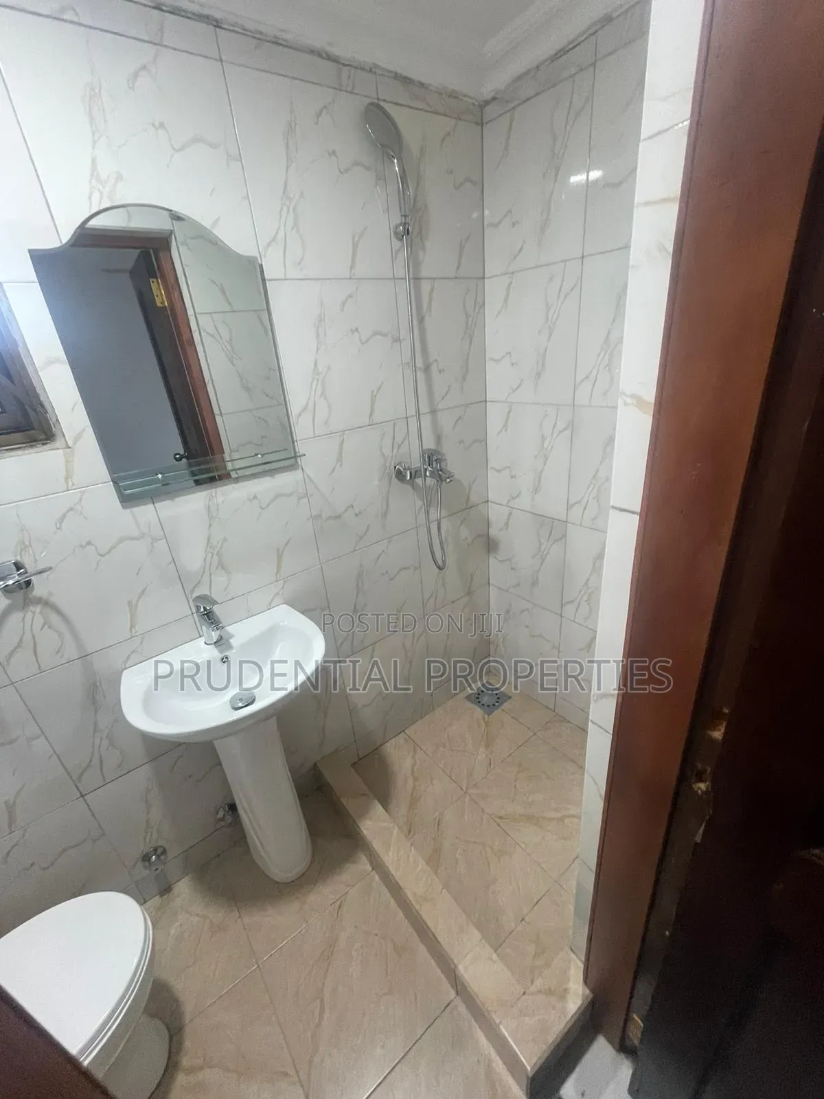 3bdrm House in Accra Metropolitan for sale