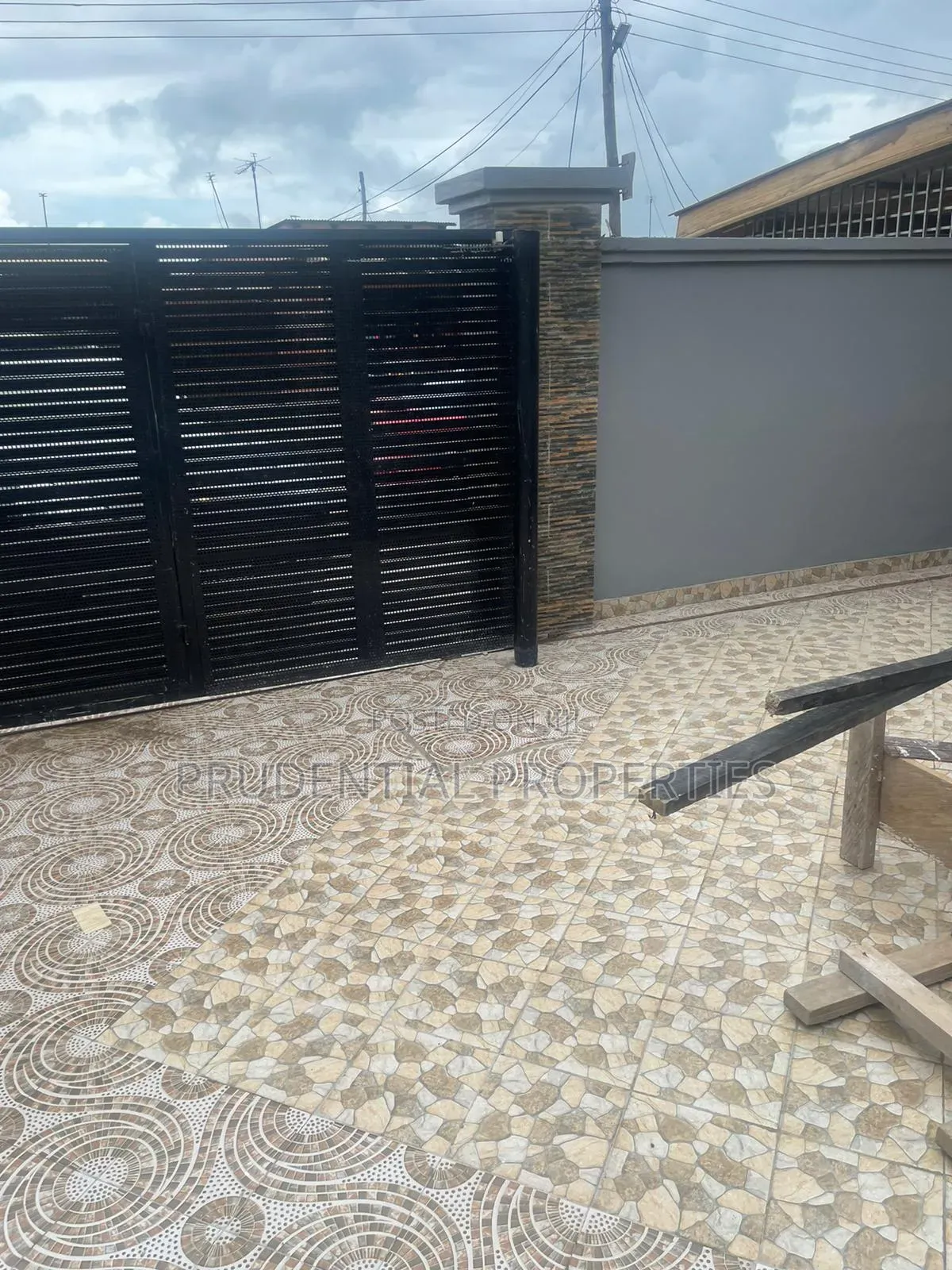 3bdrm House in Accra Metropolitan for sale