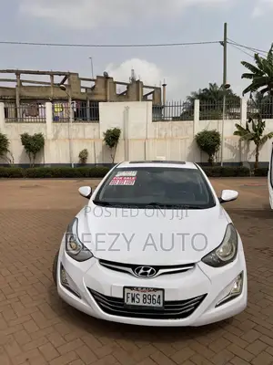 Hyundai Elantra Limited 4dr Sedan (1.8L 4cyl 6A) 2015 White