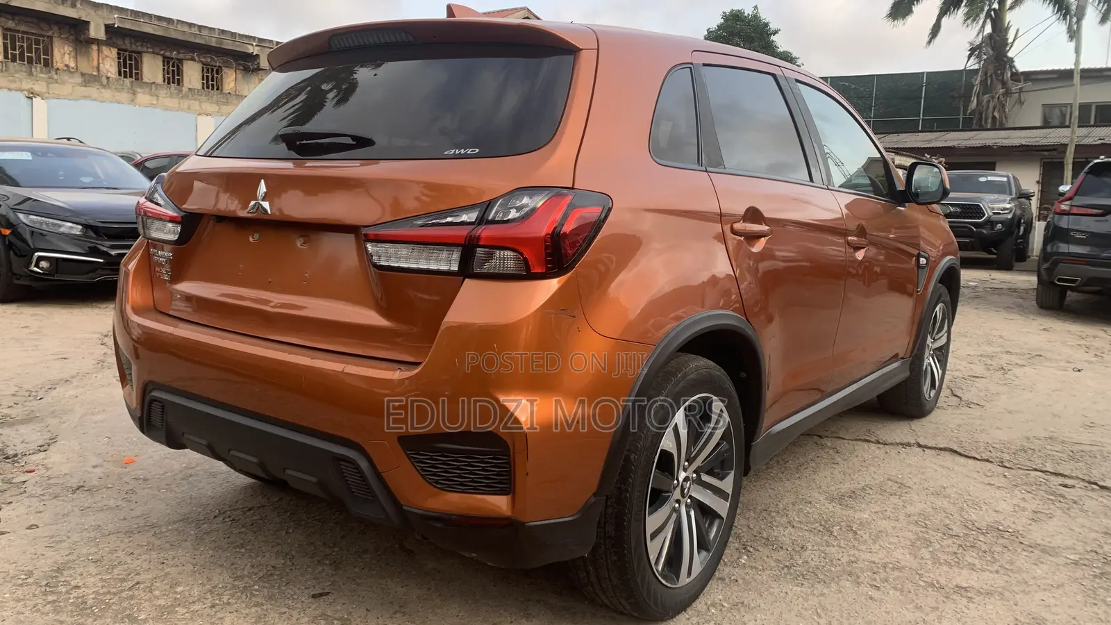 Mitsubishi Outlander 2.0 PHEV AWD 2021 Gold
