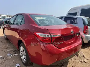 Toyota Corolla LE Eco 4dr Sedan (1.8L 4cyl CVT) 2016 Red