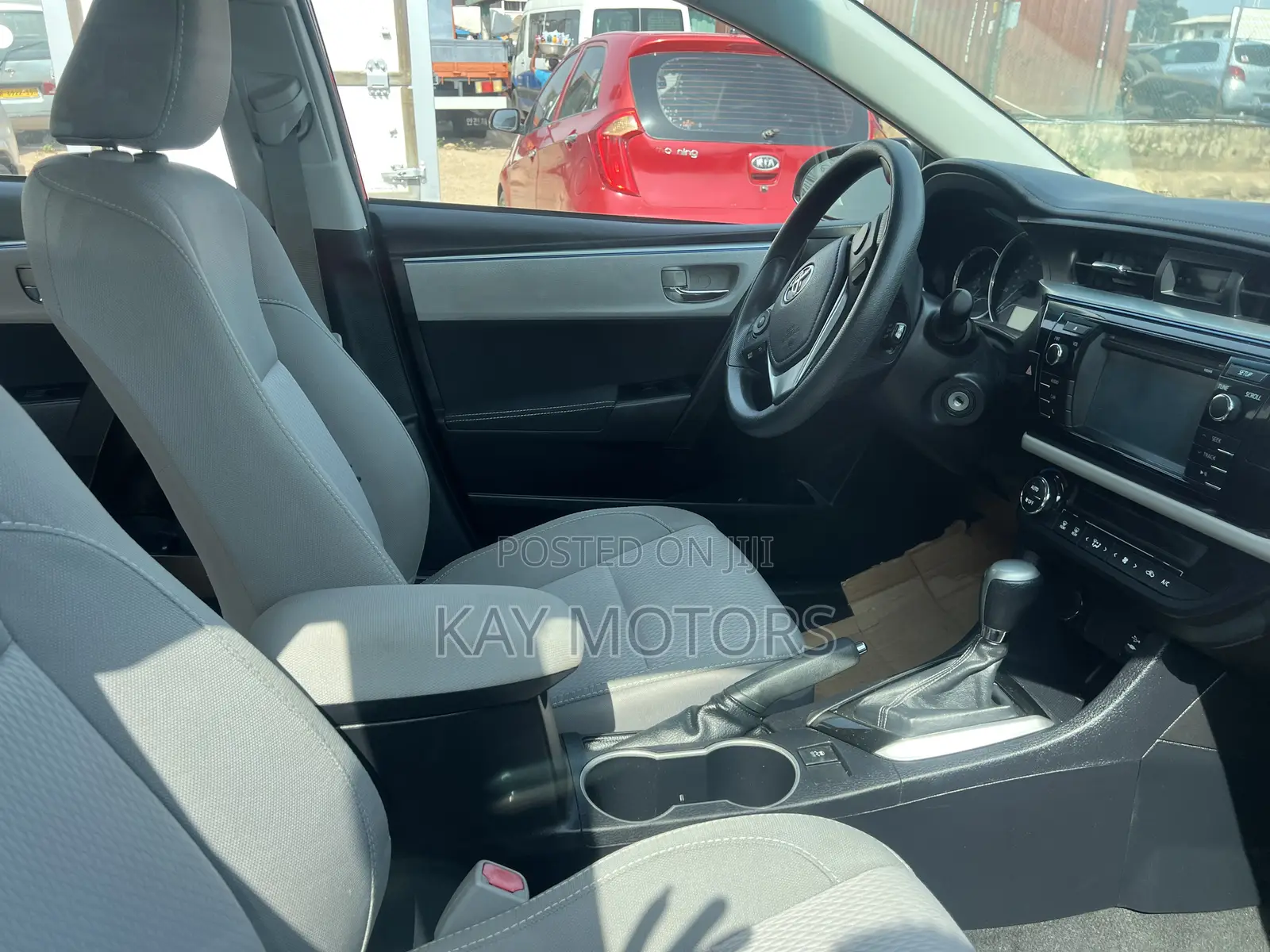 Toyota Corolla LE Eco 4dr Sedan (1.8L 4cyl CVT) 2016 Red