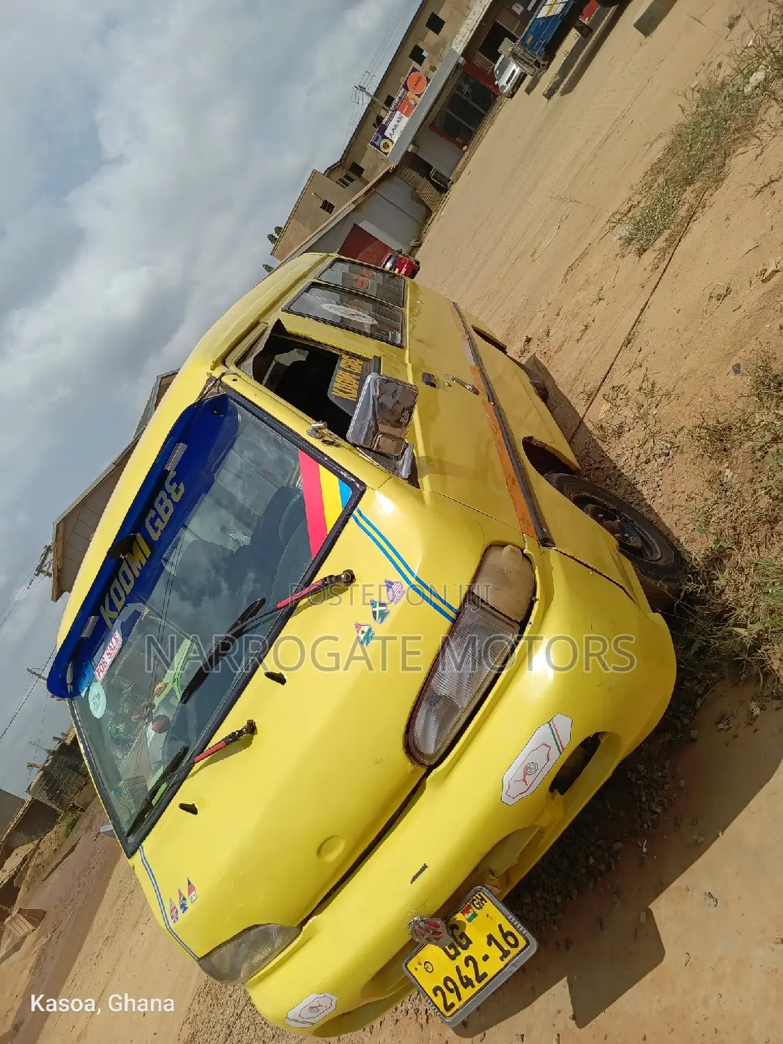 Hyundai H-100 2004 Yellow