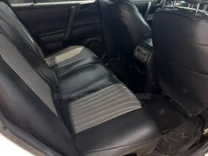 Toyota Highlander Limited 2010 White