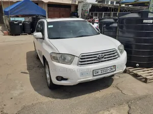 Toyota Highlander Limited 2010 White