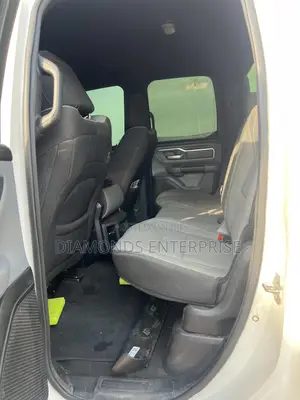 Dodge RAM 2022 White