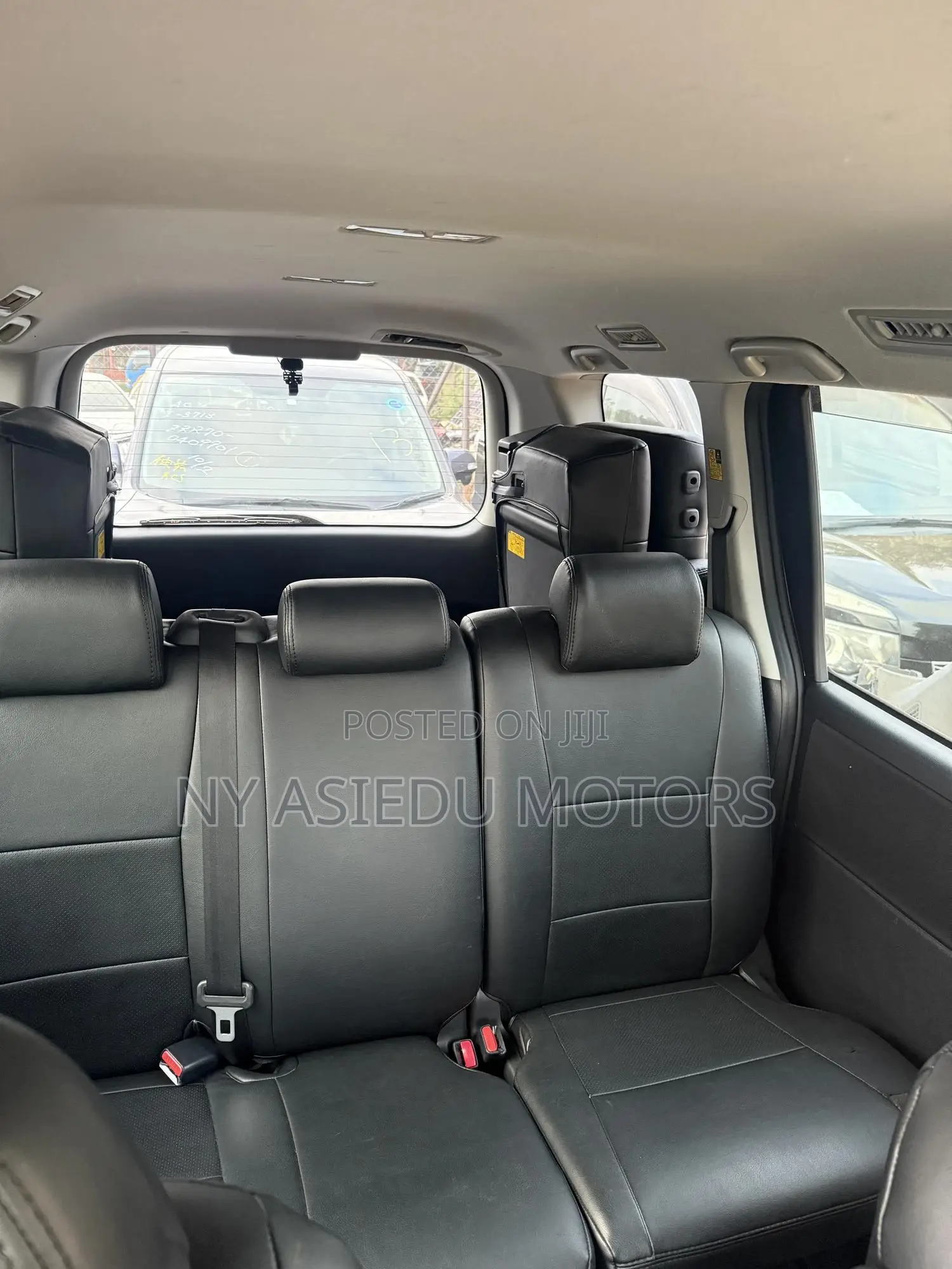 Toyota Voxy 2010 Black