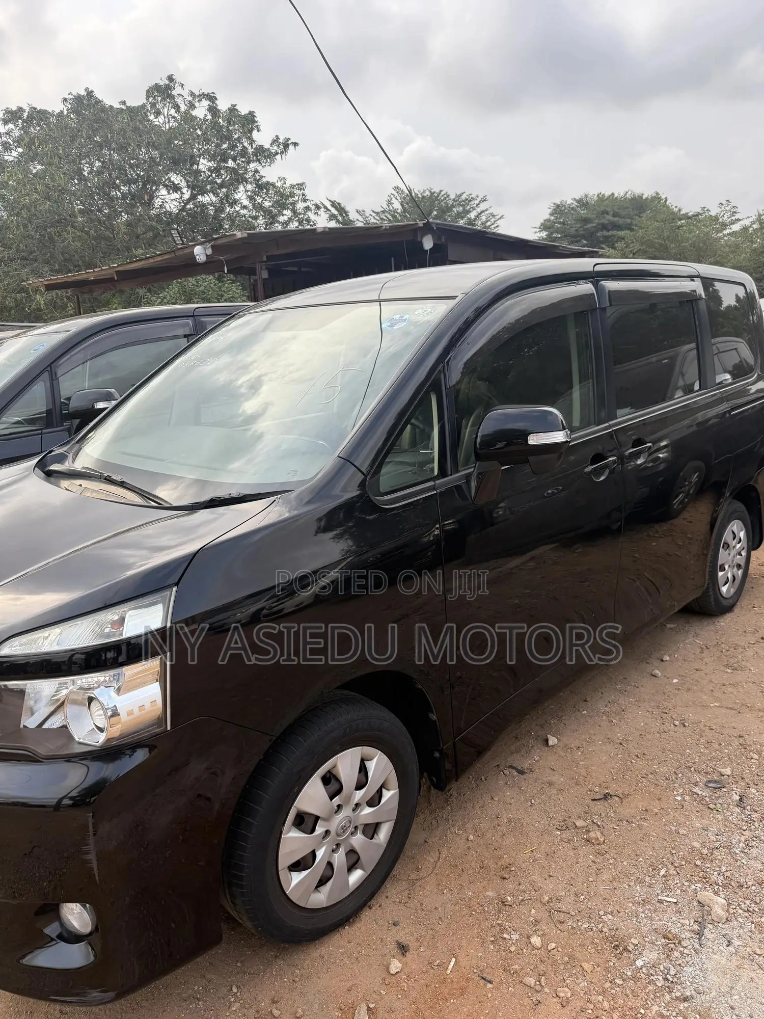 Toyota Voxy 2010 Black