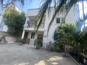 5bdrm House in East Legon, Adjiriganor for rent