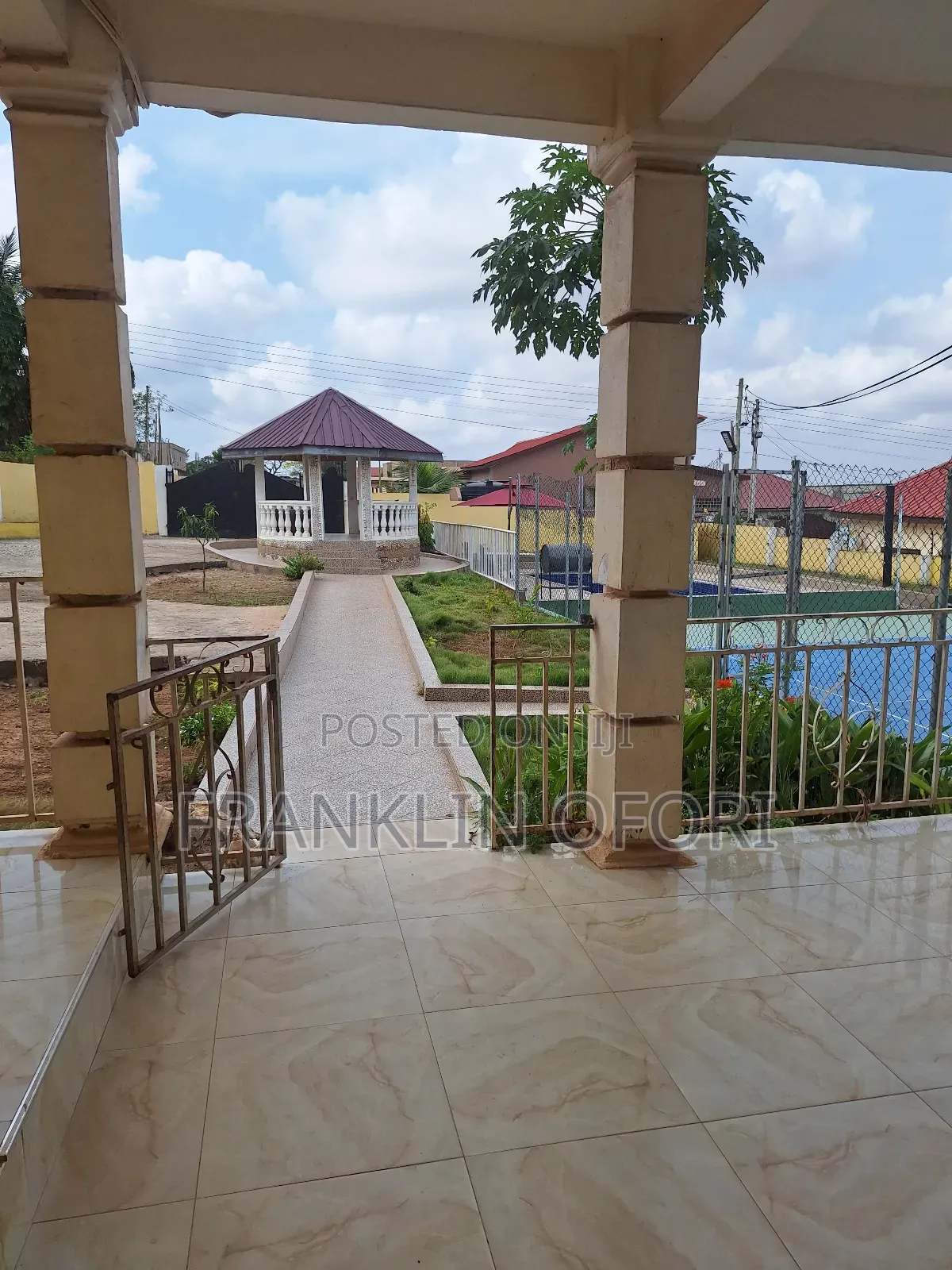 3bdrm House in Weija Junction for rent