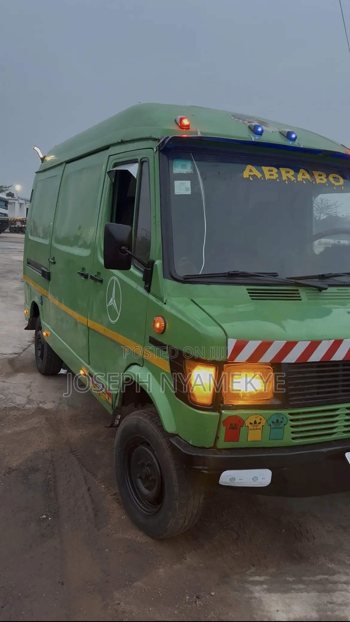 Mercedes-Benz Sprinter 1988 Green