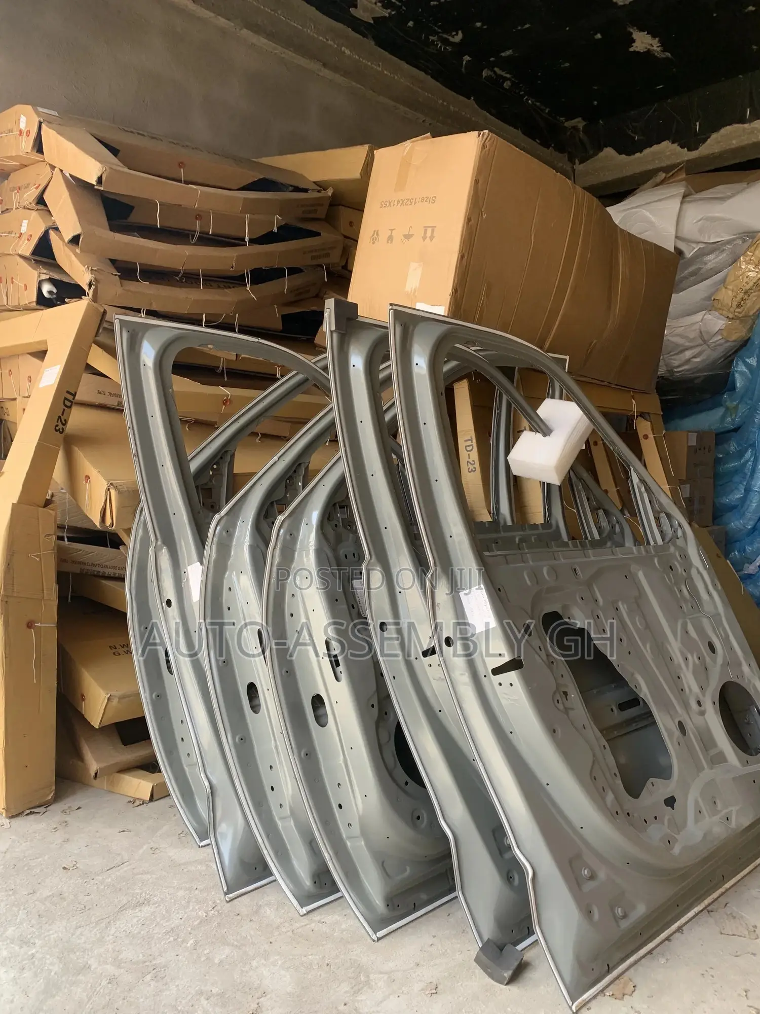 Toyota Tundra Doors, 2022,2023,2024,2025,2026