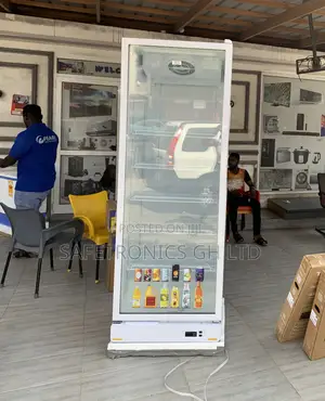 Zara Lockable 591 Liters Singledoor Zara-600 Display Fridge