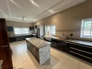 5bdrm House in Bee Decor & Homes, Oyarifa for rent