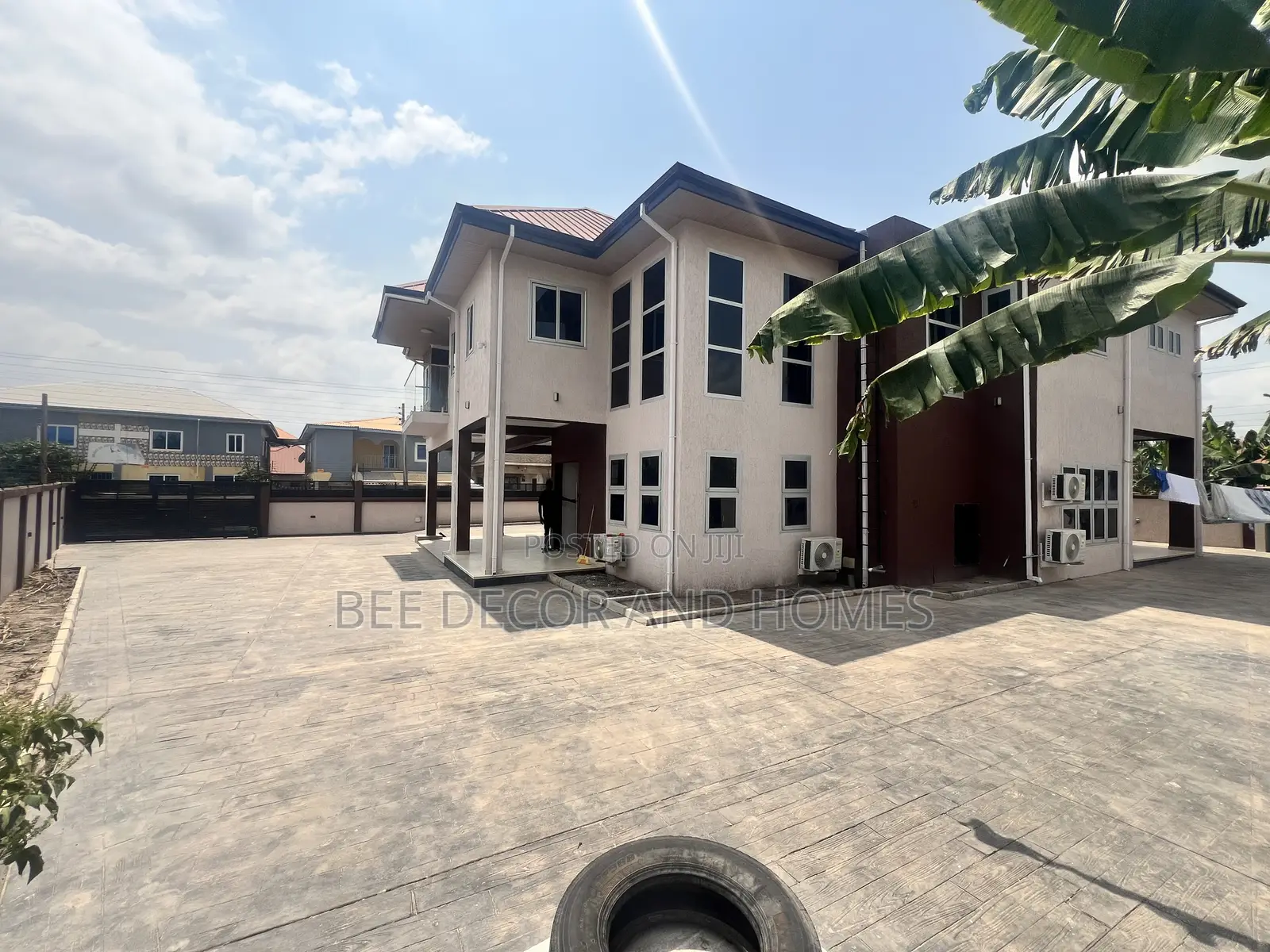 5bdrm House in Bee Decor & Homes, Oyarifa for rent