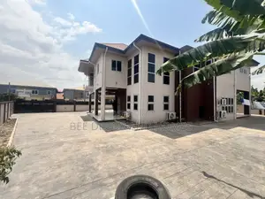 5bdrm House in Bee Decor & Homes, Oyarifa for rent