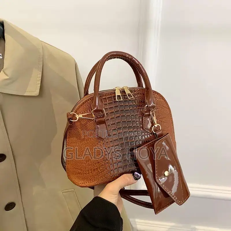 Simple Ladies Bag