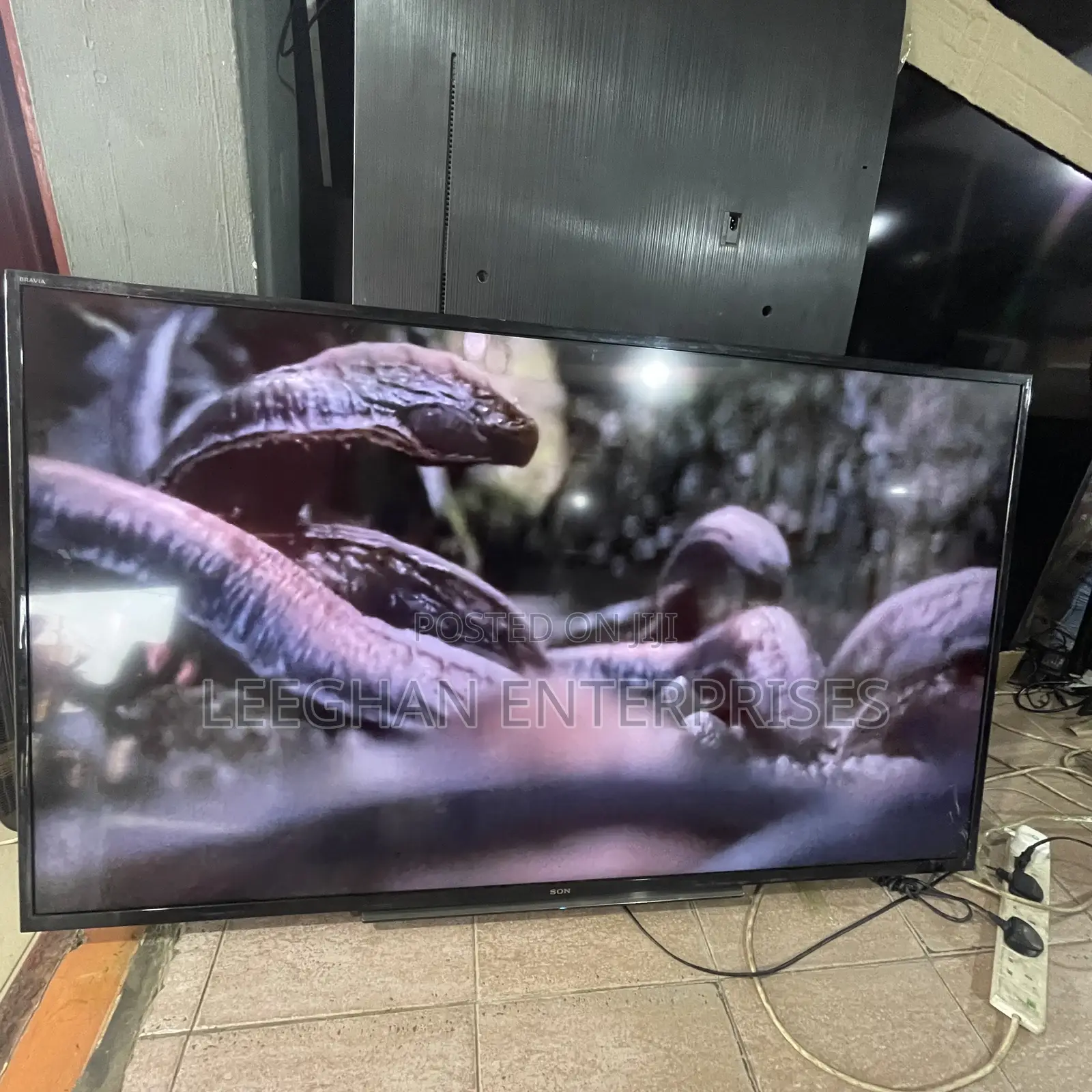 60 Inches Sony Bravia Smart Digital Satellite Tv