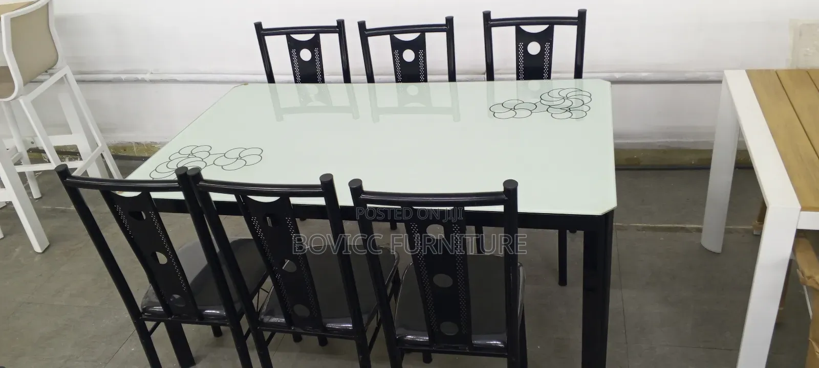 Quality Dining Set