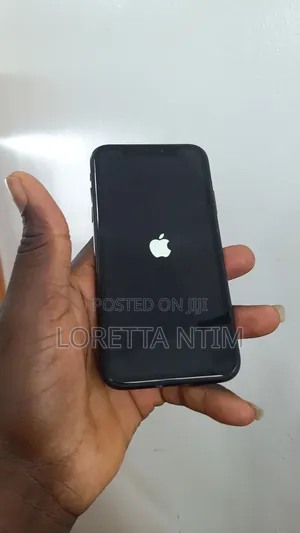 Apple XR 128 GB Black