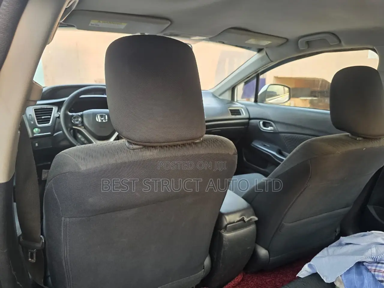 Honda Civic LX 4dr Sedan (1.8L 4cyl 5M) 2014 White