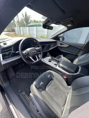 Audi Q8 Prestige 2025 Gray
