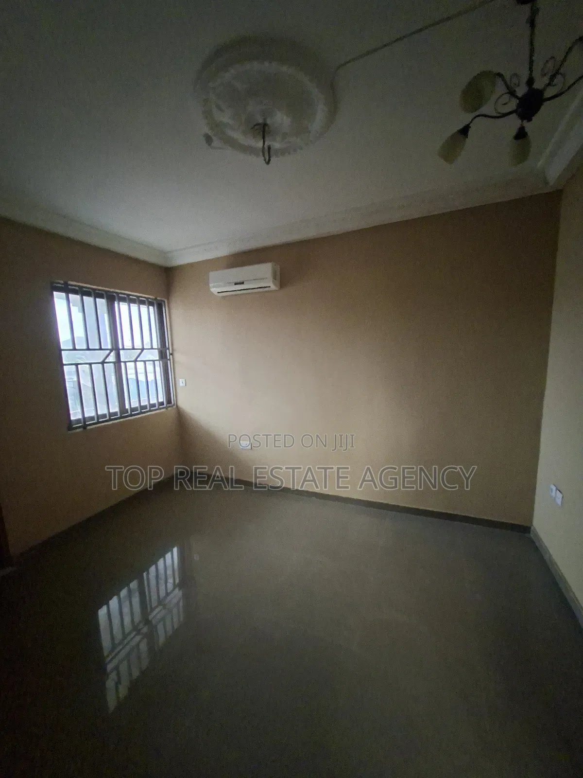 Space for Commercial Use at Teshie for Rent