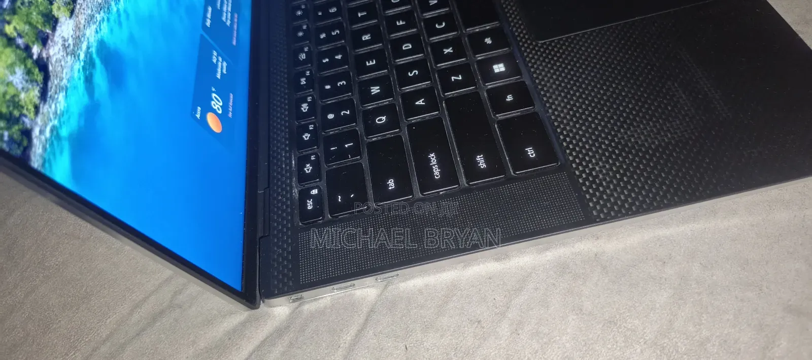 Laptop Dell XPS 15 (9530) 16GB Intel Core i7 HDD+SSD 512GB